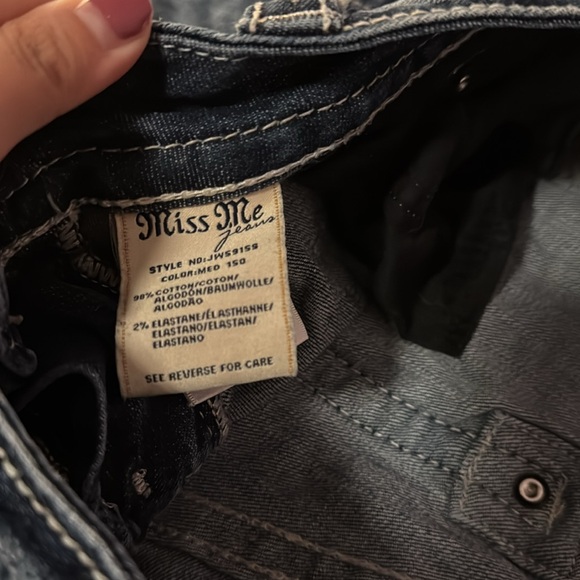 Miss Me Signature-Rise Skinny Jeans Cow Hide Pockets - Picture 8 of 10